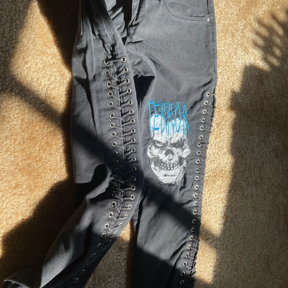 SICK VINTAGE PUNK ROCK SKULL PANTS - Picture 2 of 5